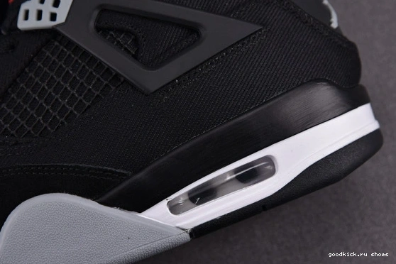 DH7138-006 SE 4 DH7138-006 Retro Jordan Canvas Black 0315